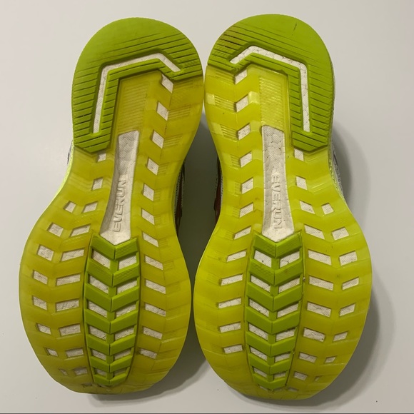 Saucony Triumph ISO 5 S10462-3 Running Shoes - Picture 5 of 10